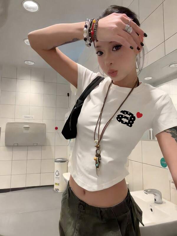 Y2K Print Off-The-Shoulder Short Sleeve T-Shirt, Women's, Summer Wear, 2026 New Fashionable Innerwear/Outerwear, Loose Fit, Slimming, Off-The-Shoulder, Sexy, Versatile Top