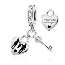 1 pieza Colgante de plata de ley 925 con forma de corazón y llave de familia, colgante con tallado de contorno, regalo familiar unisex - Plateado - Ver 6