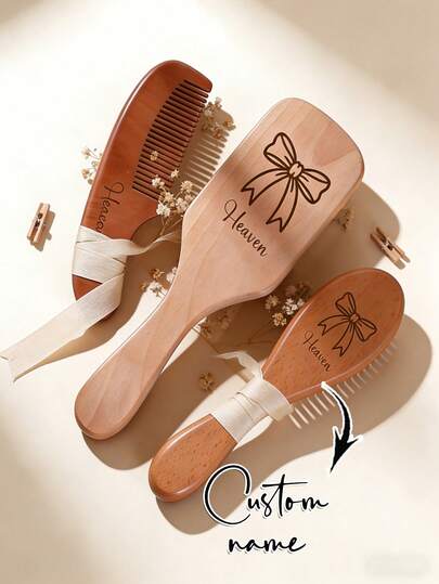 3PCS Customized Personalized Name Creative Artistic Bear Air Duster Comb Personalized Air Duster Comb Made Of Wood, Laser-Engraved Hair Comb. A Gift For Children, Valentine's Day, Bridesmaids, Weddings, Parties, Birthdays, Back-To-School Season, Family Members, And Friends.