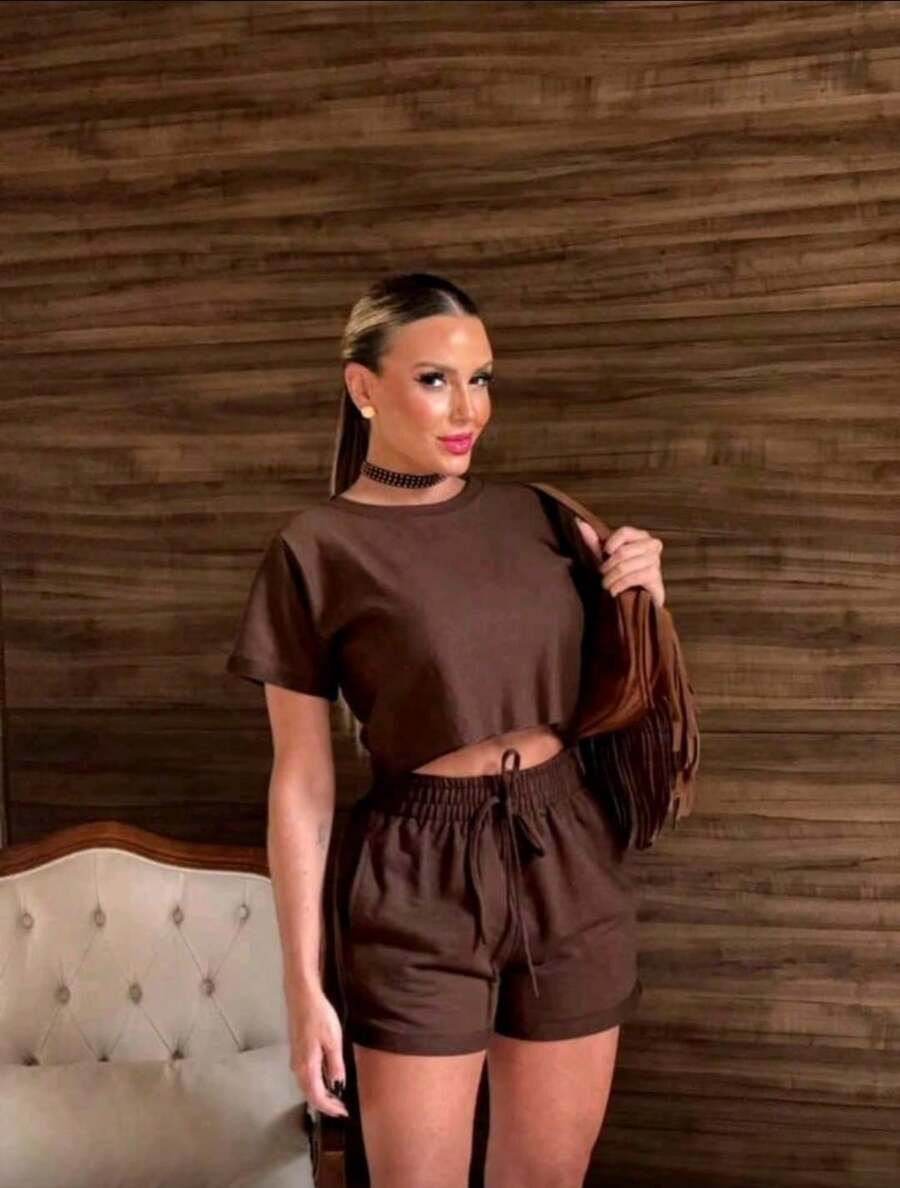 Cropped Top And Sweat Shorts Set, Comfortable Fit And Casual Style. - Dark Brown - View 1