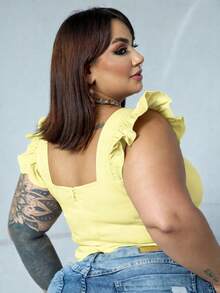 Women's Summer Plus Size Cropped Blouse With Ruffled Sleeves, Button Detail, Back Zipper, Curve Look, Sizes 44 To 54 - Amarillo suave - Ver 2