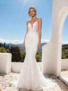 Elegant Sexy V Neck Backless Lace Applique Tulle Mermaid Wedding Dress For Bride, Off-The-Shoulder  Lace Applique Tulle Evening Party Dress Bridal Gowns,Romantic Church Ceremony Wedding Dress,Suitable For Wedding,Party,Singles' Party,Vacation,Bride,Formal Occasions,Dinner Dress,Prom Dress,Homecoming Dress,Cocktail Party - 白色 - 查看 2