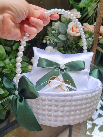CESTA FLORISTA DE CASAMENTO PEROLAS COM LAÇOS TONS DE VERDE E ALMOFADA PORTA ALIANÇAS