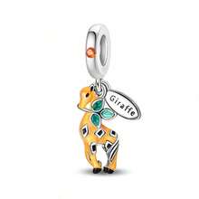 1 件镀银动物吊坠，埃及猫、骆驼、长颈鹿、长颈鹿行走图、小狗、骄傲贵宾犬吊坠，适用于原创蛇形手链、项链、串珠手链、DIY 首饰制作，是送给女友的奢华礼物。 - 彩色 - 查看 12