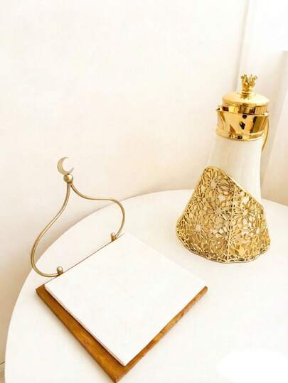 Gold Crescent Moon Ramadan Napkin Holder, Islamic Dining Table Decor Tissue Paper Dispenser, Suitable For Eid Al-Fitr And Eid Al-Adha, Wooden Base Napkin Rack For Dining Table, Arabic Home Decor For Ramadan Family Meals And Holiday Table Settings