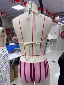 Conjunto de bikini con parte superior de tirantes y shorts de tiro bajo estilo Y2K - Shorts de mujer y bikini triangular - Amarillo - Ver 3