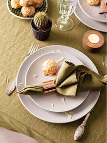 1/2pcs Skin-Friendly Classic Olive Green Cloth Napkins, Suitable For Weddings, Valentine's Day, And Home Use - Multicolor - View 1