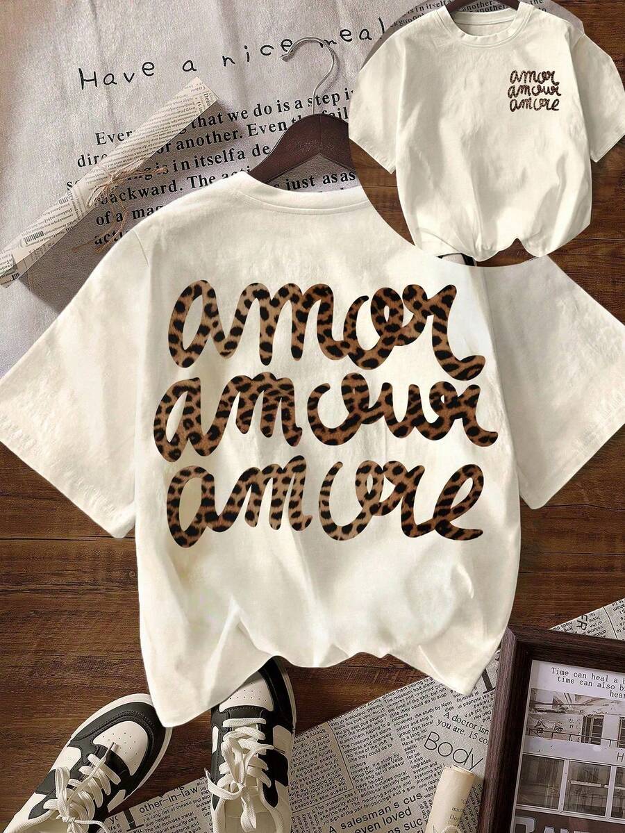 Áo thun nữ casual in hình báo đốm "More Amore Por", trang phục mùa thu cho nữ, áo trắng mùa hè cho mùa tựu trường. - trắng - Xem 1