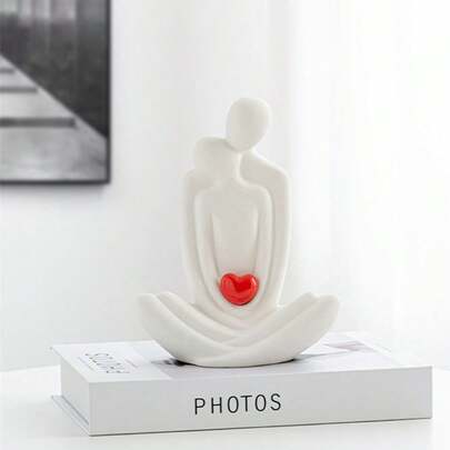 1pc Couple Embracing Heart Shaped Statue Decor, Best Gift For Valentine's Day, Suitable For Living Room, Office, Study Desk, Perfect For Christmas, Thanksgiving, Valentine's Day