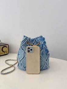 New Fashion Classic All-Match Solid Color Diamond Lattice Raw Edge Metal Drawstring Opening And Closing Design Shoulder Bucket Bag, Elegant Women's Wallet, Drawstring Fringe Shoulder Bag, Denim Bucket Bag, Women's Pearl-Embellished Drawstring Chain Crossbody Bag, Luxury Women's Crossbody Bag, Fashionable Denim Single-Shoulder Tote With Chain Strap And Diamond-Patterned Linen Trim, Wearable Crossbody Or Underarm Carry, Multi-Pocket Design, Oversized Relaxed Hobo Bag With Adjustable Strap, Pearl Rhinestone Bucket Bag, Elegant Evening Clutch, Travel Tote, Niche-Design Commuter Handbag, Distressed Fringe Shoulder Bag, Quilted Distressed Fringe Cylindrical Tote, Drawstring Tote Casual Women's Bag. Perfect For Shopping, Commuting, Parties, And Gatherings. Christmas, Thanksgiving, Cyber Monday Holiday Gifts. Velvet Party Bags For New Year's, Winter, And Snow Season. Year-End Promotions. Warm, Plush, Fur-Lined Styles.End-Of-Year Stocking Stuffers Christmas Gifts - Màu xanh lam - Xem 8