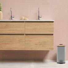 Interior Well Home ERIK 5公升白色腳踏式垃圾桶 - 14x28x29厘米 - 白色 - 查看 4