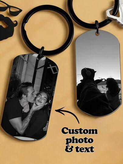 1pc Customized Fashion Military Dog Tag Keychain, Stainless Steel Material Can Be Customized With Couple Photos And Text, Suitable As Personalized Gift For Father's Day, Mother's Day, Valentine's Day, Graduation, Thanksgiving, Birthday, Anniversary For Family, Friends, Couples, Teacher With Commemorative Meaning