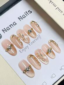 1package/10pcs-Girly Glam Nude Pink Gold Chain Floral-Crystal Wearable Nails - Party Ready - Baby Pink - View 3