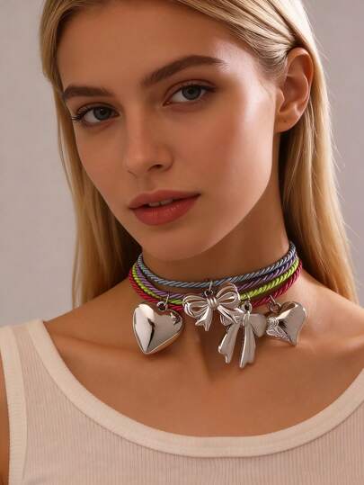 1 pieza Collar con colgante de lazo y corazón de metal exagerado, estilo minimalista europeo y americano, adecuado para uso diario, citas y accesorios de fiesta para mujeres