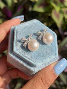 一对精致蝴蝶结珍珠耳环，S925纯银材质，优雅浪漫，女士耳环，高品质，生日礼物，周年纪念礼物，女友礼物 - 珍珠蝴蝶結耳環 - 查看 3