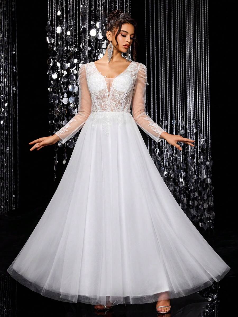 Solid Color Sequin Patchwork Mesh Splice V-Neck Long Sleeve Wedding Dress - White - View 1