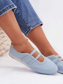 Giày búp bê thể thao nữ làm từ da tổng hợp, thoải mái và hiện đại với quai ngang mu bàn chân, phù hợp với phong cách hàng ngày. Màu be, hồng, xanh dương, đen, trắng. - Màu xanh lam - Xem 8