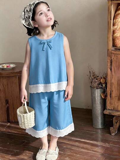 女童夏季可爱蕾丝牛仔效果无袖上衣和阔腿裤两件套，适合日常户外穿着
