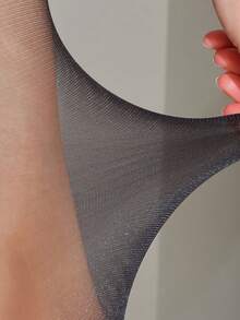 Essential Sheer Shaping Tights - Your Go-To Black For A Confident, Sexy Silhouette - Black - View 4