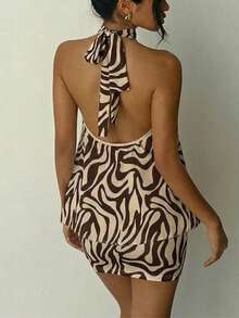 女士性感露背吊带迷你连衣裙，棕色米色抽象印花，无袖修身设计，适合派对、约会等夏季穿着。 - 棕色 - 查看 2