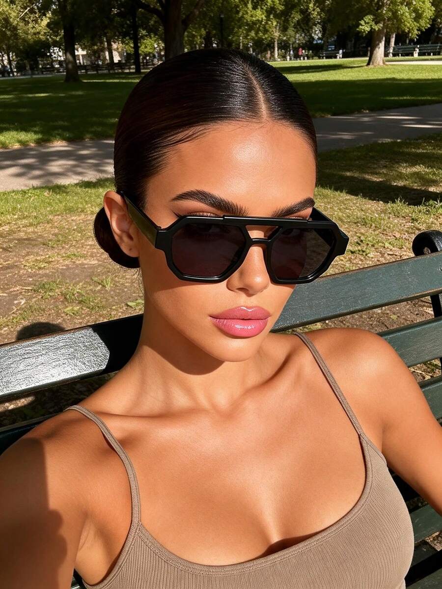 1副女士塑料豹纹几何全框高级感独特双梁设计装饰现代简约风格百搭时尚眼镜，适合女士作为节日礼物、节日装扮、家庭出游、夏季配饰、户外休闲活动。 - 彩色 - 查看 1