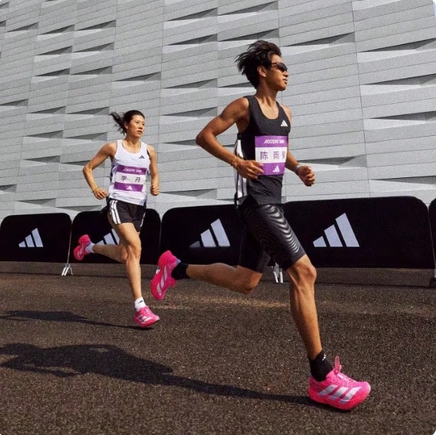 Adidas Zapatillas de maratón adizero adios Pro 4 para hombre - Rosa Fucsia - Ver 1