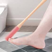 1 pièce Set de massage des pieds confortable, comprenant un nettoyeur de doigts en silicone doux, une brosse de massage exfoliante, un grattoir dorsal et un masseur manuel - Accessoires de douche doux pour un nettoyage en profondeur et la relaxation, convient pour la maison, la douche, le nettoyage du corps, la brosse exfoliante - Brosse pour les pieds - Voir 3