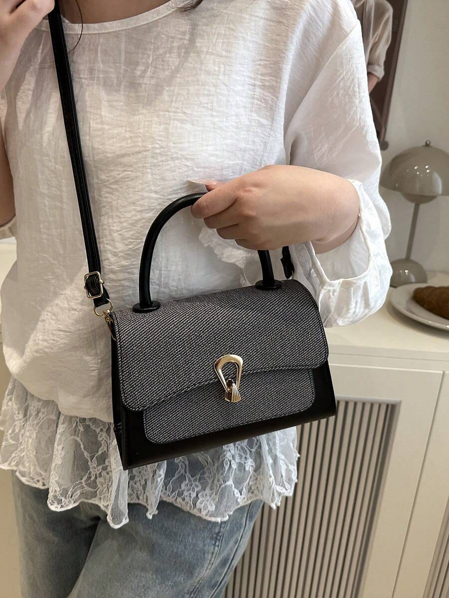 New Fashionable Unique Design Versatile Shoulder Crossbody Bag - Black - View 1