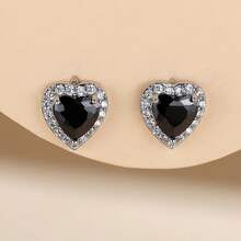 2pcs Women's Heart-Shaped Zirconia Earrings, Daily Wear Heart Stud Earrings - Earring - View 9
