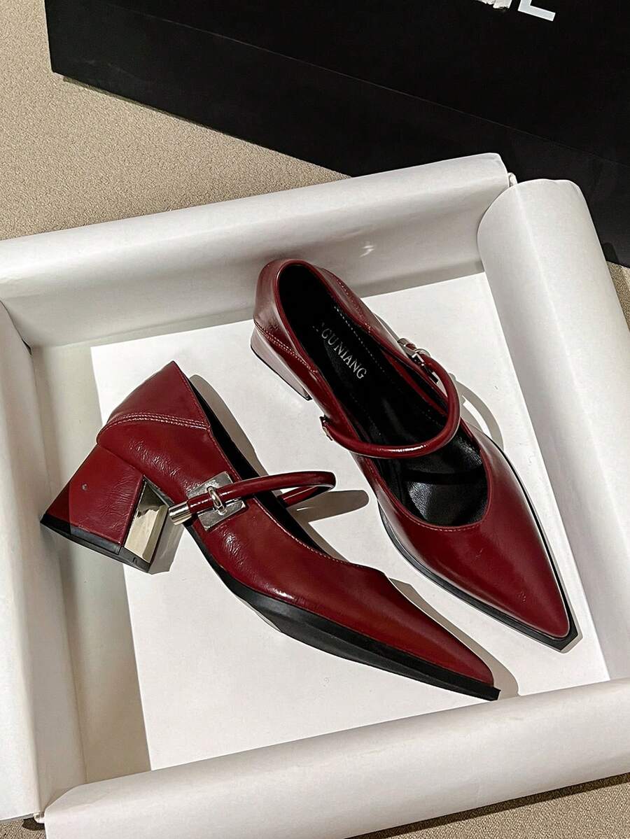 2026夏季新款女士时尚办公休闲派对简约百搭高跟鞋，纯黑色、酒红色、棕色，尖头，粗跟，金属搭扣装饰，优雅乐福鞋，适合搭配阔腿裤和连衣裙 - 酒紅色 - 查看 1