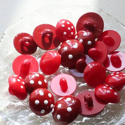 10颗波点复古红色极简圆形缝纫纽扣，装饰纽扣，适用于毛衣、针织衫、外套、DIY工艺品