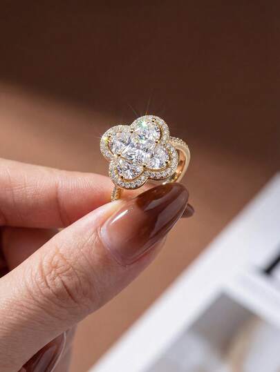 1枚优雅四叶草锆石戒指，925纯银材质，女士生日戒指，精美首饰，适合女孩生日、舞会等场合