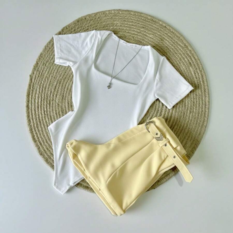 Set Of 1 White Square Neck Bodysuit + Tailored Shorts With Belt - Fashion Blogger Inspiration - 2026 - Trắng/Vàng - Xem 1