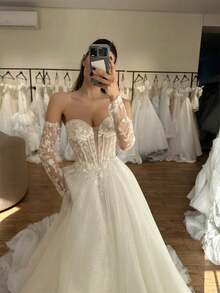 Elegant Sexy Strapless Lace Appliqué A Line Wedding Dress,Registry Office Dresses Bridal Gown,Evening Party Dress Birthday Party Dress Country Wedding,Romantic Church Ceremony Wedding Dress,Suitable For Wedding,Dating,Party,Singles' Party,Vacation,Formal Occasions,Dinner Dress,Prom Dress,Homecoming Dess,Cocktail Party,Wedding Guest Dress,Graduation - 白色 - 查看 1