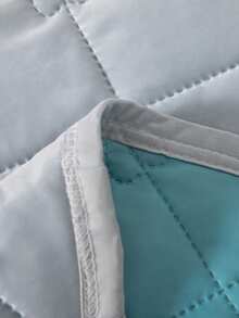 1 pieza Edredón de verano ligero y transpirable tipo seda, manta de aire acondicionado de unicolor, suave y cómoda, adecuada para dormitorio, dormitorio, siesta en la oficina, disponible en varios colores, apta para todas las estaciones - azul eléctrico - Ver 9