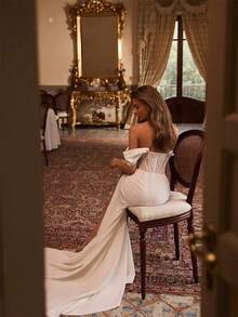 Elegant Sexy Off Shoulder High Slit Mermaid Satin Wedding Dress,Registry Office Dresses Bridal Gown,Evening Party Dress Birthday Party Dress Country Wedding,Romantic Church Ceremony Wedding Dress,Suitable For Wedding,Dating,Party,Singles' Party,Vacation,Formal Occasions,Dinner Dress,Prom Dress,Homecoming Dess,Cocktail Party,Wedding Guest Dress,Graduation - 白色 - 查看 2