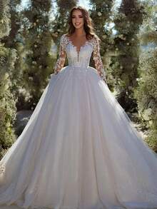 Elegant Sexy Long Sleeves Lace Appliqué A Line Tulle Formal Wedding Dress,Registry Office Dresses Bridal Gown,Evening Party Dress Birthday Party Dress Country Wedding,Romantic Church Ceremony Wedding Dress,Suitable For Wedding,Dating,Party,Singles' Party,Vacation,Formal Occasions,Dinner Dress,Prom Dress,Homecoming Dess,Cocktail Party,Wedding Guest Dress,Graduation - 白色 - 查看 3