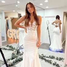 Elegant Sexy V Neck Backless Lace Appliqué Mermaid Satin Formal Wedding Dress,Registry Office Dresses Bridal Gown,Evening Party Dress Birthday Party Dress Country Wedding,Romantic Church Ceremony Wedding Dress,Suitable For Wedding,Dating,Party,Singles' Party,Vacation,Formal Occasions,Dinner Dress,Prom Dress,Homecoming Dess,Cocktail Party,Wedding Guest Dress,Graduation - 白色 - 查看 5