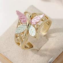 Bague vintage élégante pour femme avec design papillon ajouré, accessoire de bijouterie délicat pour un port quotidien et les jours fériés, cadeau raffiné pour épouse - Doré - Voir 2