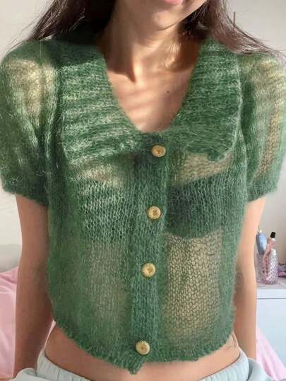 Fresh Green Button V-Neck Short Sleeve Cashmere Lace Cardigan For Women, Suitable For Spring Vacation And Valentine's Day