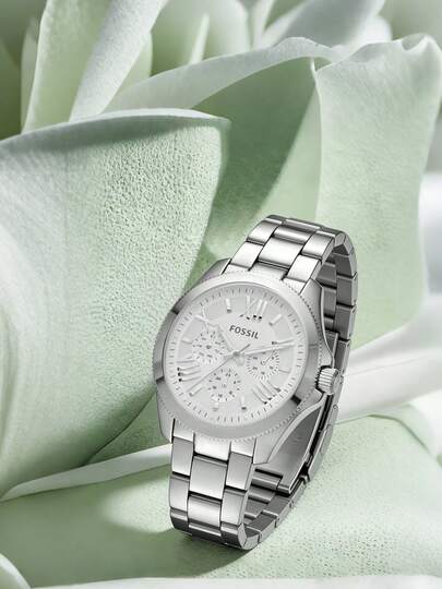 Fossil Women's Watch, Full Stainless Steel Silver Color Ladies Watch, Classic Boyfriend Style With Roman Numerals, Multifunctional Date Wrist Watch AM4509