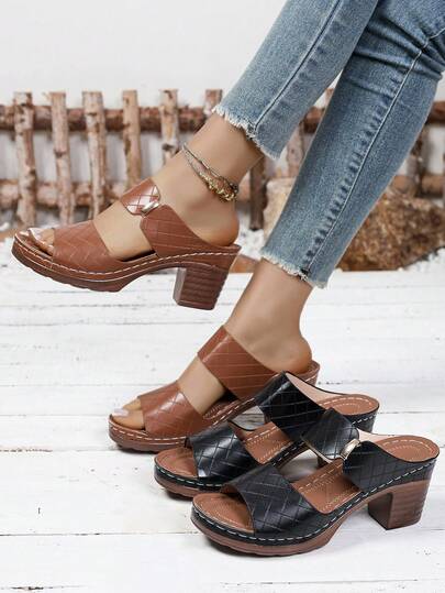 1 par de sandalias de plataforma de verano para mujer, con suela gruesa, parte superior de PU de unicolor, estilo minimalista de tacón grueso, slip-on, de moda, cómodas y versátiles para primavera/verano, adecuadas para uso al aire libre, casual y playa