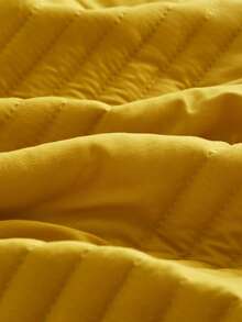 1pc Skin-Friendly Soft & Comfortable Minimalist Style Solid Color Summer Quilt, Lightweight & Breathable Blanket (Excluding Pillowcase & Bedsheet), Single/Double Size, Suitable For All Seasons - Yellow - View 9