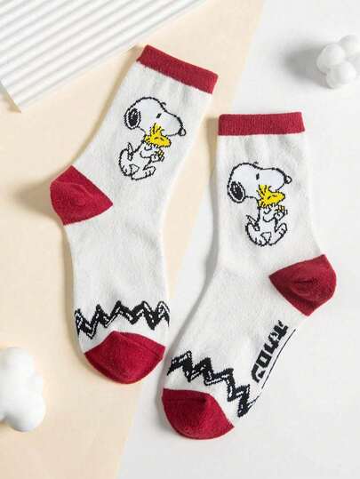  1 par de calcetines tipo tripulación con diseño auténtico de Snoopy para mujeres, calcetines de mujer con diseño de dibujos animados de Snoopy, resistentes al olor y que absorben la humedad, versátiles y casuales con cuello de tripulación y patrón de dibujos animados, adecuados como regalo para estudiantes/adultos y uso diario
