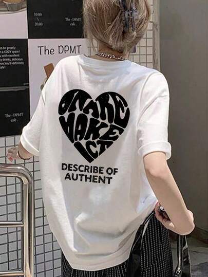 女士休闲圆领宽松字母爱心印花短袖T恤，适合春夏穿着