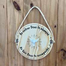 Placa de Porta Espírito Santo Placa Deus Abençoe Natural em Madeira Pinus Decoração Porta e Parede - 1PC - Visão 5
