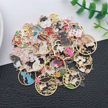 1包珐琅猫咪吊坠，合金珐琅材质，可爱动物造型，萌萌哒小猫咪吊坠，可用于手链、DIY项链、耳环、钥匙扣等手工饰品制作。 - 彩色 - 查看 5