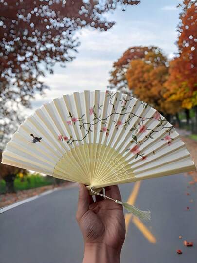 1pc Ladies' Elegant Folding Handheld Fan, Exquisite Craftsmanship Decorative Fan, Lightweight Portable Retro Style Fan, Perfect For Daily Wear, Wedding, Party, Photography Props & Travel Use, Fashionable All-Match Ladies' Dress Accessories, Cute Compact Hand Fan For Women & Girls, Essential Vintage Style Cooling & Decorative Fan