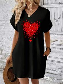 Plus Size Casual V Neck Half Sleeve Midi T-Shirt Dress For Women With Heart Print - 黑色 - 查看 1