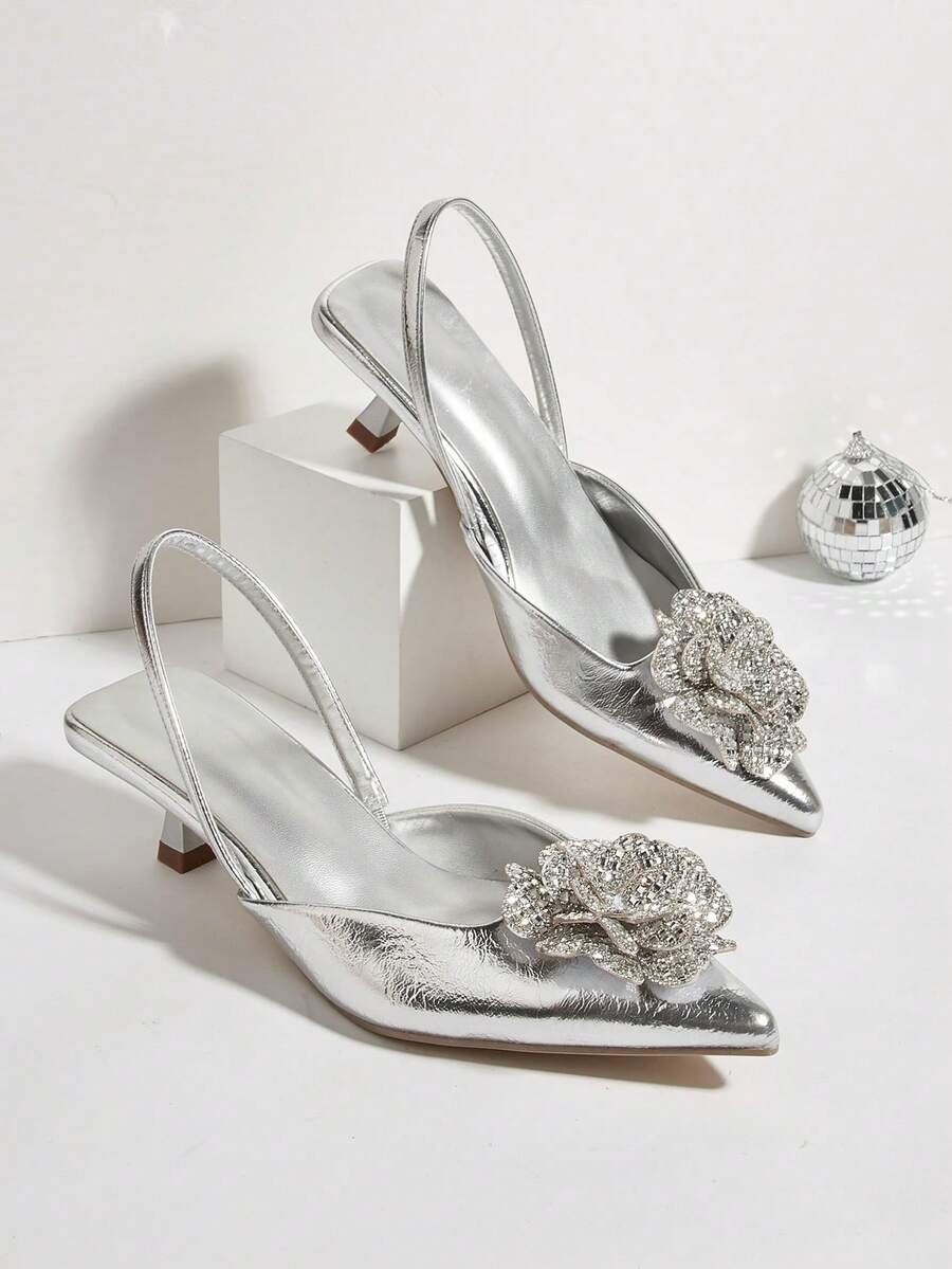 Giày cao gót mũi nhọn họa tiết hoa 3D dành cho nữ, kiểu dáng lãng mạn, thanh lịch, cổ điển, chất liệu giả da màu bạc, hở gót, thích hợp cho hẹn hò và tiệc tùng. - Bạc - Xem 1